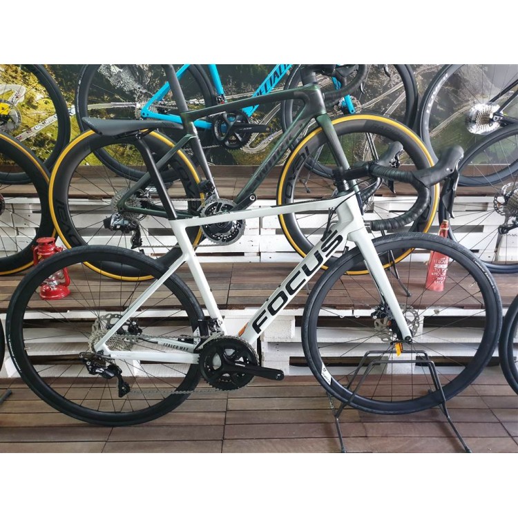 izalco max 8.6